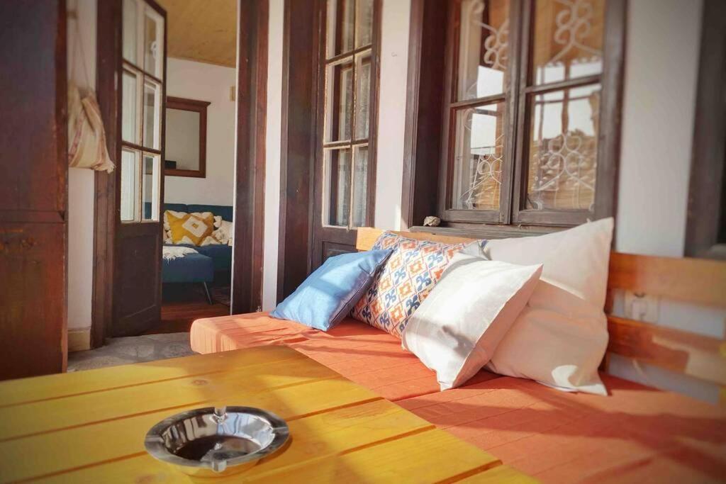 The Secret Lodge- New With Private Garage, Entire House Veliko Tarnovo Kültér fotó